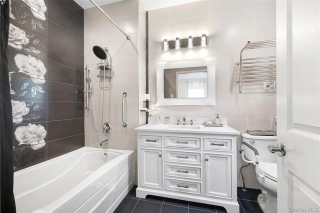 807 Egrets Landing, Carmel, NY 10512