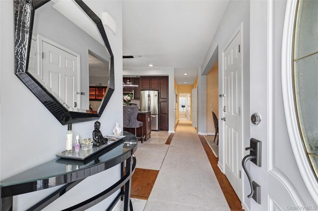 807 Egrets Landing, Carmel, NY 10512