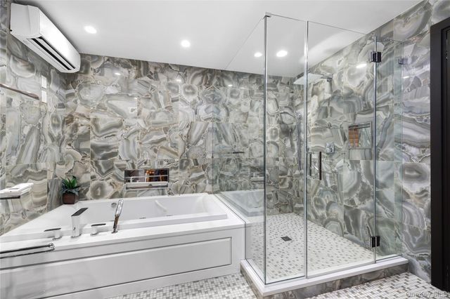 807 Egrets Landing, Carmel, NY 10512
