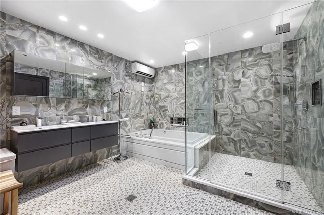 807 Egrets Landing, Carmel, NY 10512