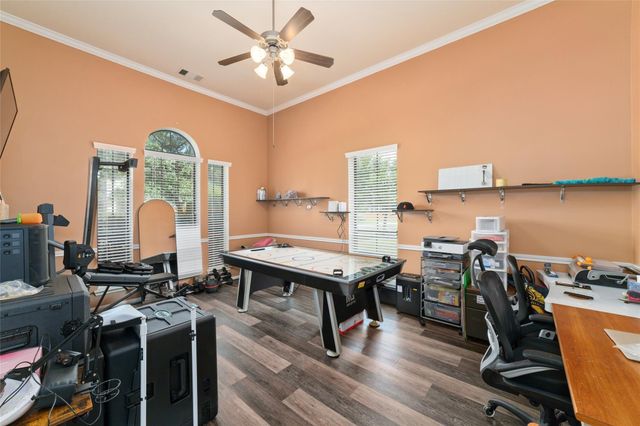 25126 Waterstone Estates Circle E, Tomball, TX 77375