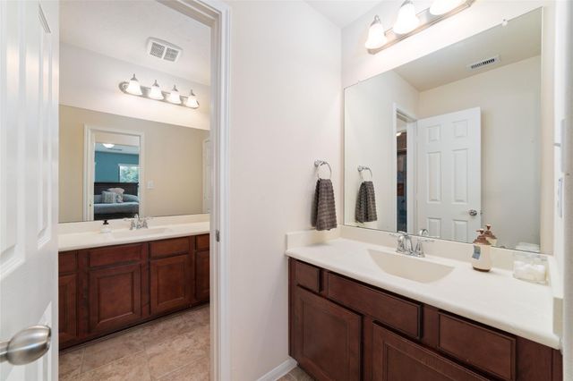 25126 Waterstone Estates Circle E, Tomball, TX 77375