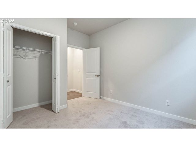 9501 Se Crystal Rose St, Happy Valley, OR 97086