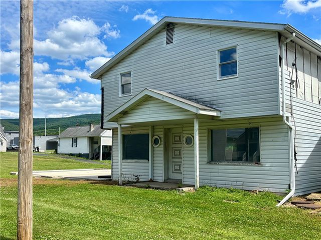 314 Washington St, South Union Twp, PA 15445