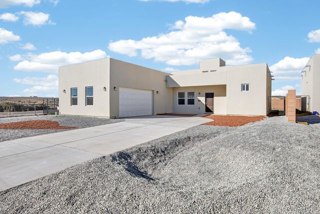 945 Night Sky Avenue NE, Rio Rancho, NM 87144