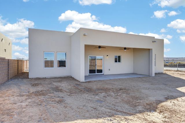 945 Night Sky Avenue NE, Rio Rancho, NM 87144