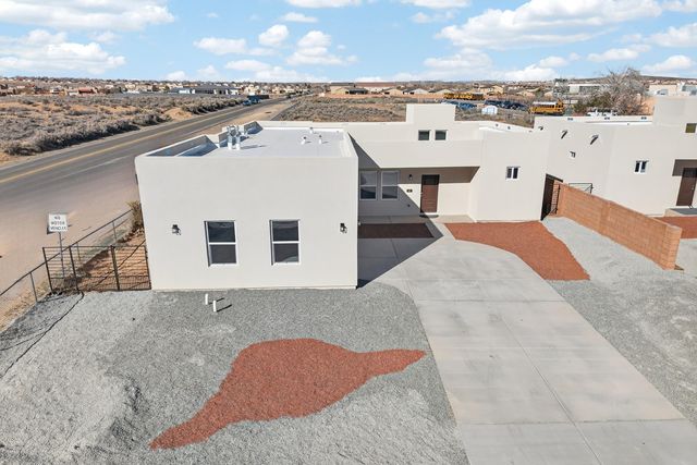 945 Night Sky Avenue NE, Rio Rancho, NM 87144