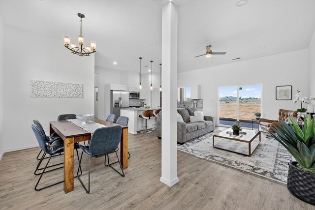 945 Night Sky Avenue NE, Rio Rancho, NM 87144