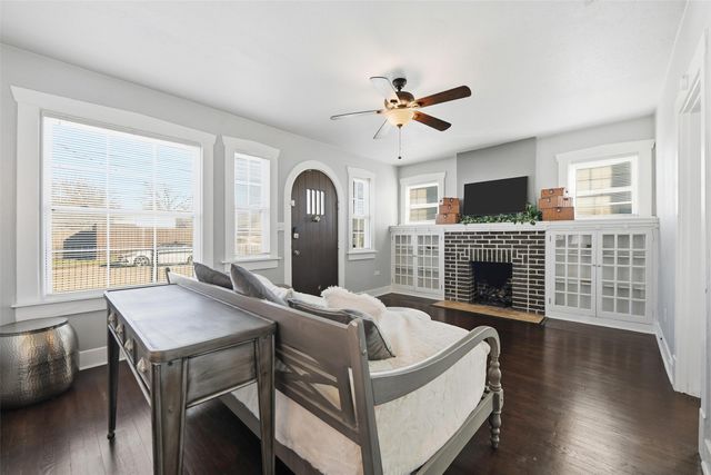 2612 Forby Avenue, Fort Worth, TX 76103