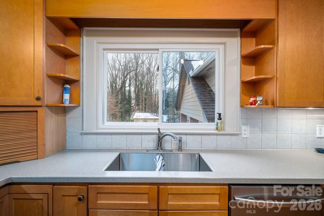 102 Hillside Drive, Shelby, NC 28150