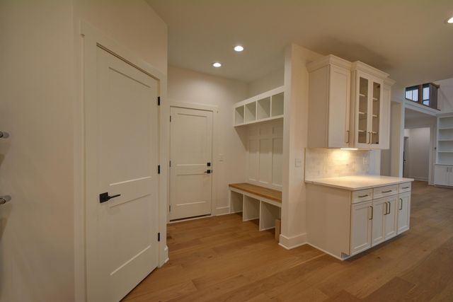 518 Polo Run Lane, Versailles, KY 40383