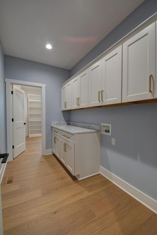 518 Polo Run Lane, Versailles, KY 40383