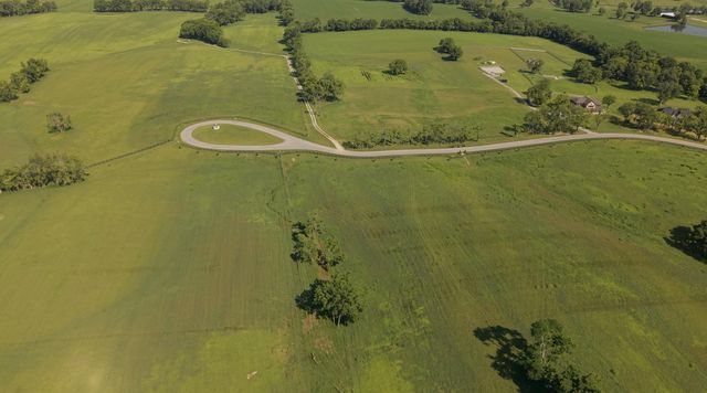 518 Polo Run Lane, Versailles, KY 40383