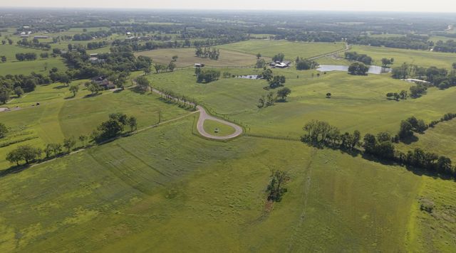 518 Polo Run Lane, Versailles, KY 40383