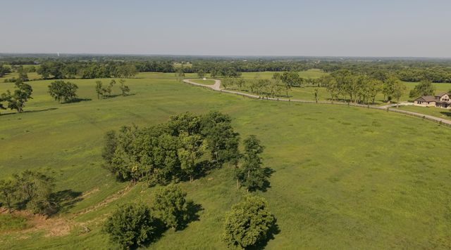 518 Polo Run Lane, Versailles, KY 40383