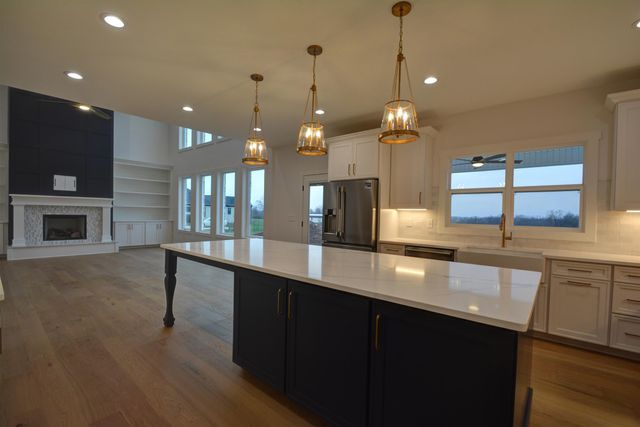 518 Polo Run Lane, Versailles, KY 40383