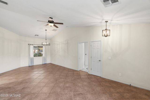 11032 N Divot Drive, Oro Valley, AZ 85737