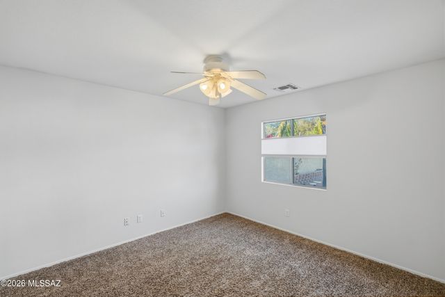 11032 N Divot Drive, Oro Valley, AZ 85737