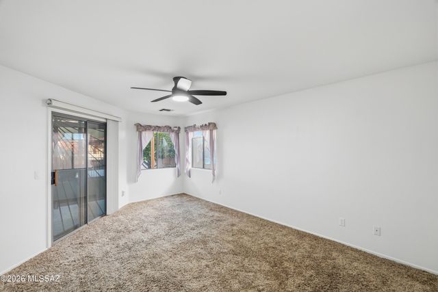 11032 N Divot Drive, Oro Valley, AZ 85737