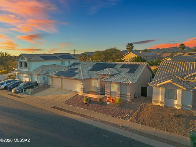 11032 N Divot Drive, Oro Valley, AZ 85737