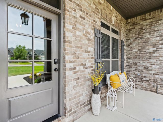 136 Stonycrossing Road, Meridianville, AL 35759