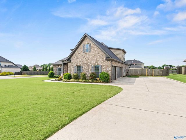 136 Stonycrossing Road, Meridianville, AL 35759