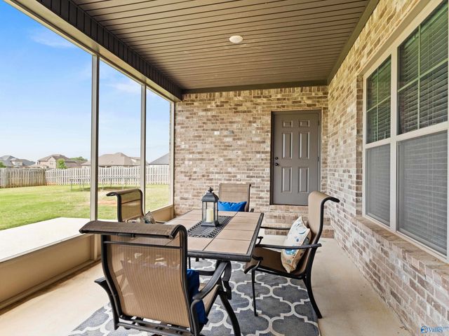 136 Stonycrossing Road, Meridianville, AL 35759