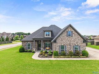 136 Stonycrossing Road, Meridianville, AL 35759