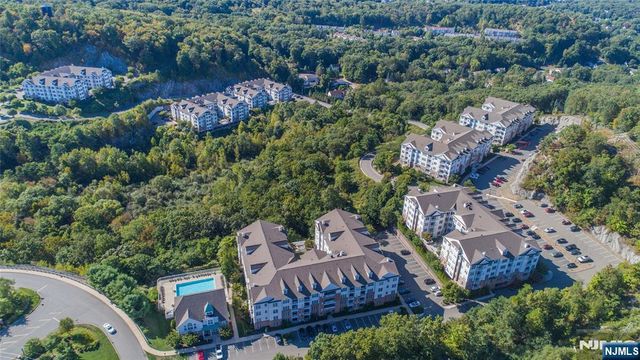 7215 Coventry Court, Riverdale Borough, NJ 07457