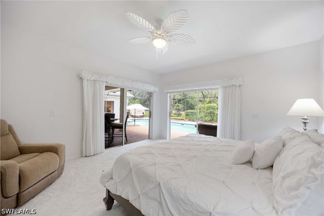 816 Turkey Oak LN, Naples, FL 34108