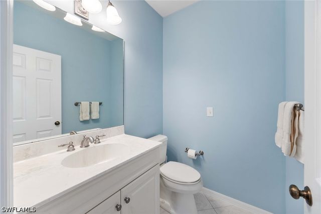 816 Turkey Oak LN, Naples, FL 34108