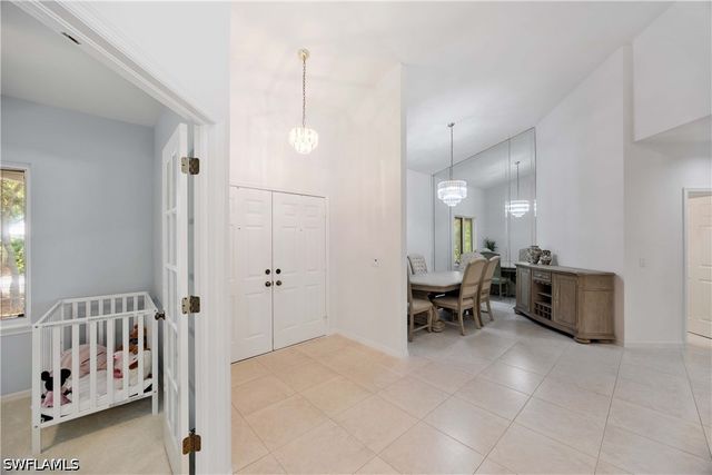 816 Turkey Oak LN, Naples, FL 34108