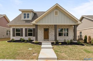 1605 Calistoga Circle NE, Huntsville, AL 35811
