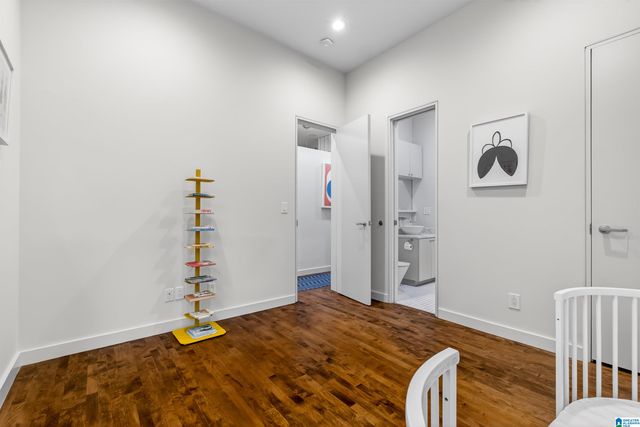 2211 20TH AVENUE S, Birmingham, AL 35223