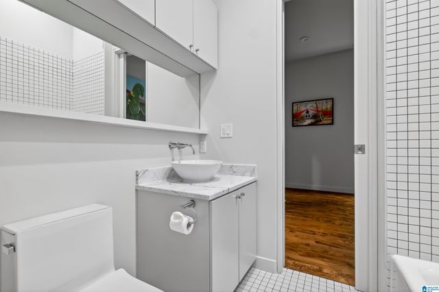 2211 20TH AVENUE S, Birmingham, AL 35223