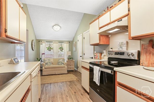 112 Bowsprit Lane, Savannah, GA 31410