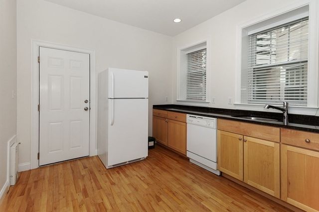 268 Windsor 4, Cambridge, MA 02139