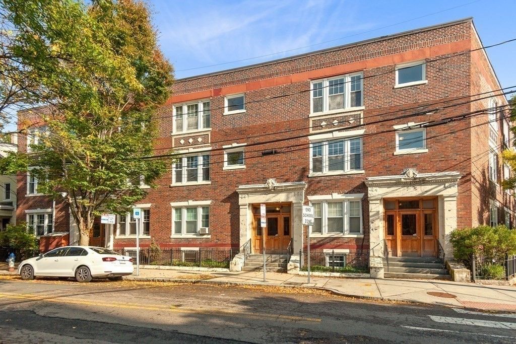 268 Windsor 4, Cambridge, MA 02139