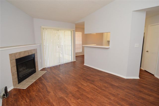 8641 FANCY FINCH DRIVE 204, Tampa, FL 33614