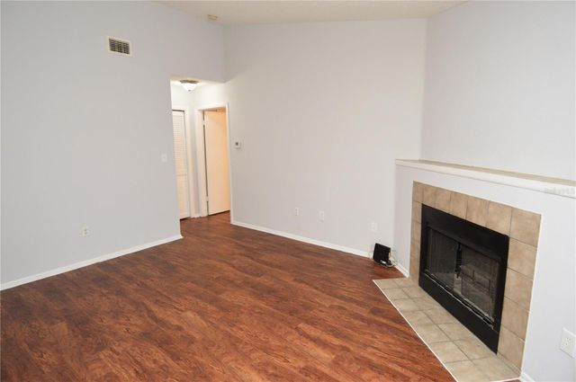 8641 FANCY FINCH DRIVE 204, Tampa, FL 33614