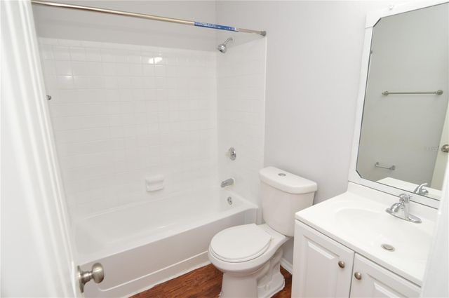 8641 FANCY FINCH DRIVE 204, Tampa, FL 33614