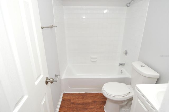 8641 FANCY FINCH DRIVE 204, Tampa, FL 33614