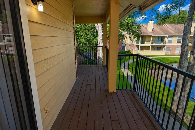 8641 FANCY FINCH DRIVE 204, Tampa, FL 33614