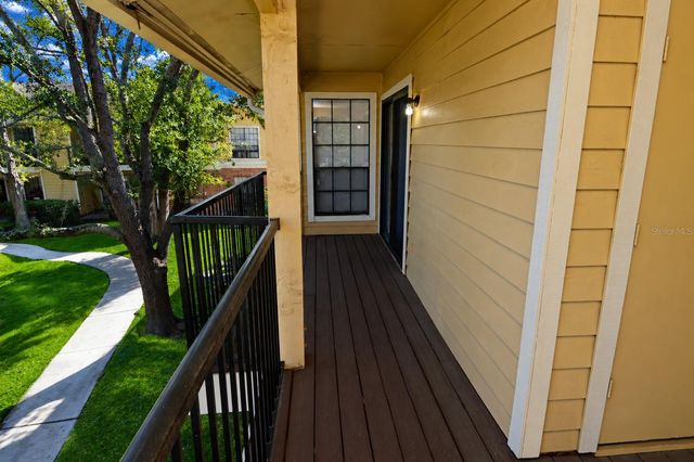 8641 FANCY FINCH DRIVE 204, Tampa, FL 33614