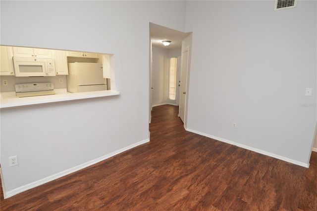 8641 FANCY FINCH DRIVE 204, Tampa, FL 33614