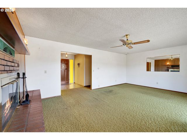 31339 Ne CORRAL CREEK Rd, Newberg, OR 97132