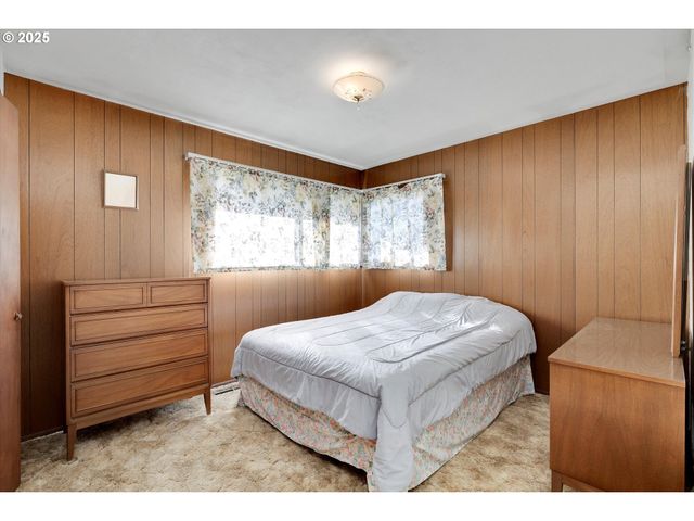 31339 Ne CORRAL CREEK Rd, Newberg, OR 97132