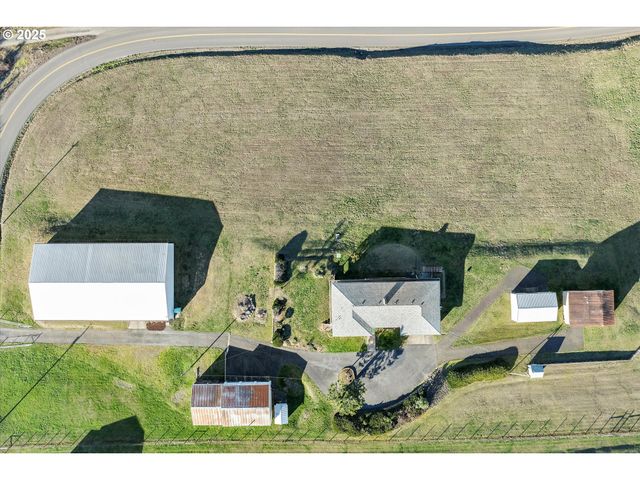 31339 Ne CORRAL CREEK Rd, Newberg, OR 97132