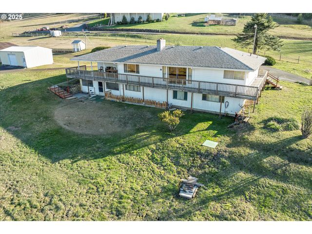 31339 Ne CORRAL CREEK Rd, Newberg, OR 97132