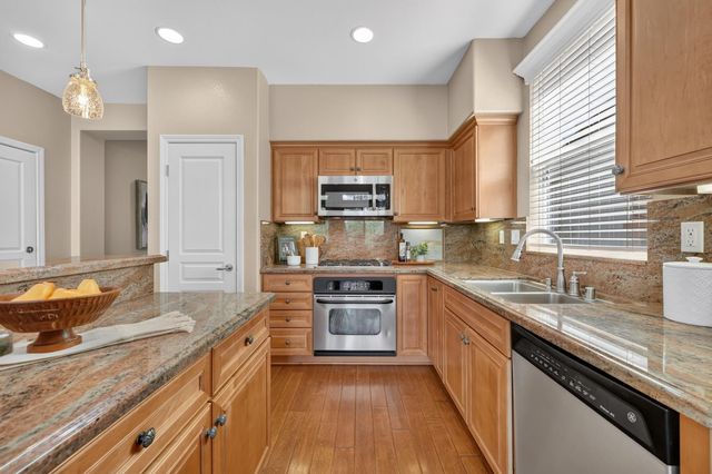 1469 Topanga Ln, Lincoln, CA 95648